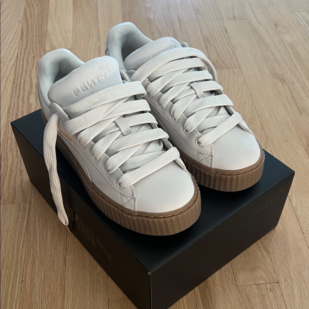 Puma Cream Sneakers with Brown Sole